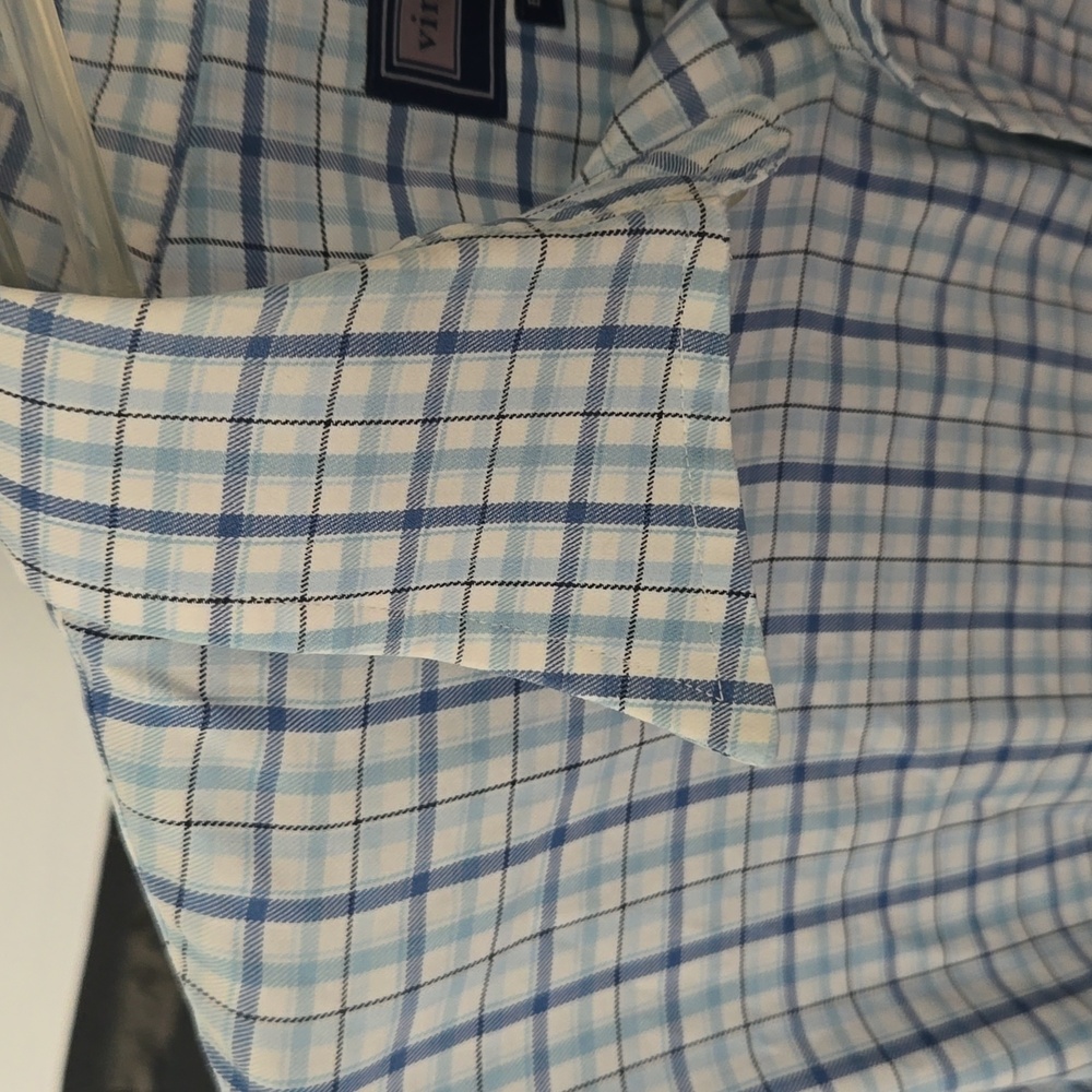 Vineyard Vines long sleeve shirt - Picture 3 of 8